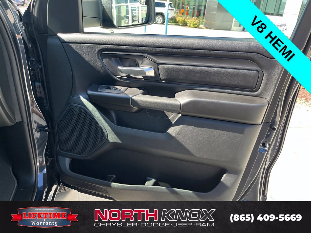New 2026 RAM 1500 Express AWD/4WD image 30