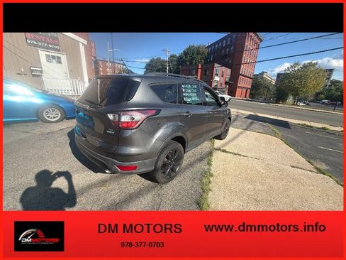 Used 2018 Ford Escape SE w/ SE Sport Appearance Package AWD/4WD image 6