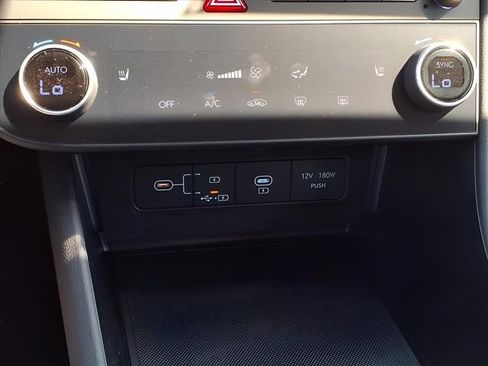 New 2025 Hyundai Sonata SEL image 17