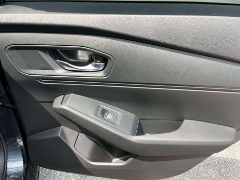Used 2024 Honda Accord EX image 17