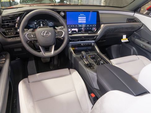 New 2026 Lexus TX 550h AWD Plug-In Hybrid image 3