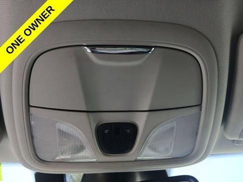 Used 2022 Jeep Cherokee Latitude Lux AWD/4WD image 16