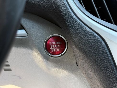 Used 2019 Acura TLX image 35