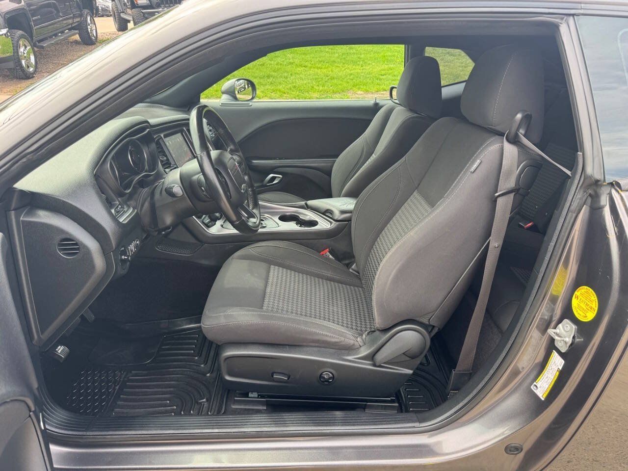 Used 2018 Dodge Challenger R/T w/ Sound Group RWD image 11