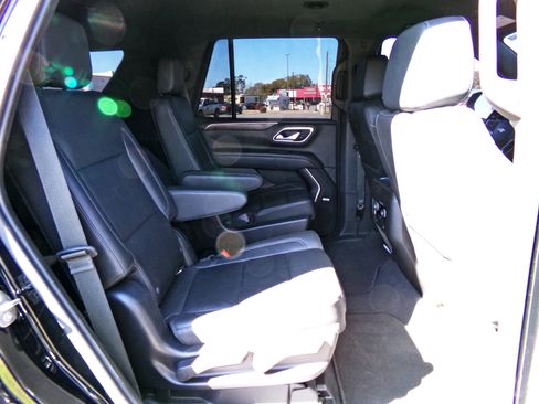 Used 2021 Chevrolet Tahoe LT image 15