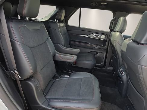 Used 2026 Ford Explorer ST w/ Sun And Sound Package RWD image 15