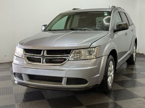 Used 2017 Dodge Journey SE image 5
