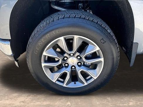 Used 2021 Chevrolet Silverado 1500 LT w/ All Star Edition Plus AWD/4WD image 33