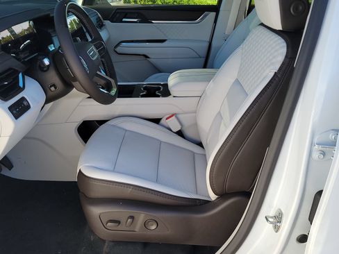 New 2027 GMC Acadia Denali AWD/4WD image 6