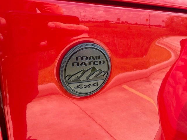 Used 2025 Jeep Gladiator Sport AWD/4WD image 36