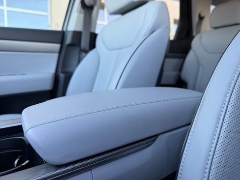 Used 2025 Hyundai Palisade SEL FWD image 15