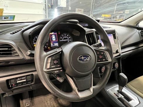 Used 2020 Subaru Impreza 2.0i image 4