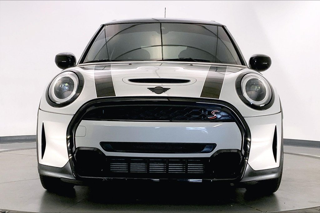 Certified 2023 MINI Cooper S FWD image 2