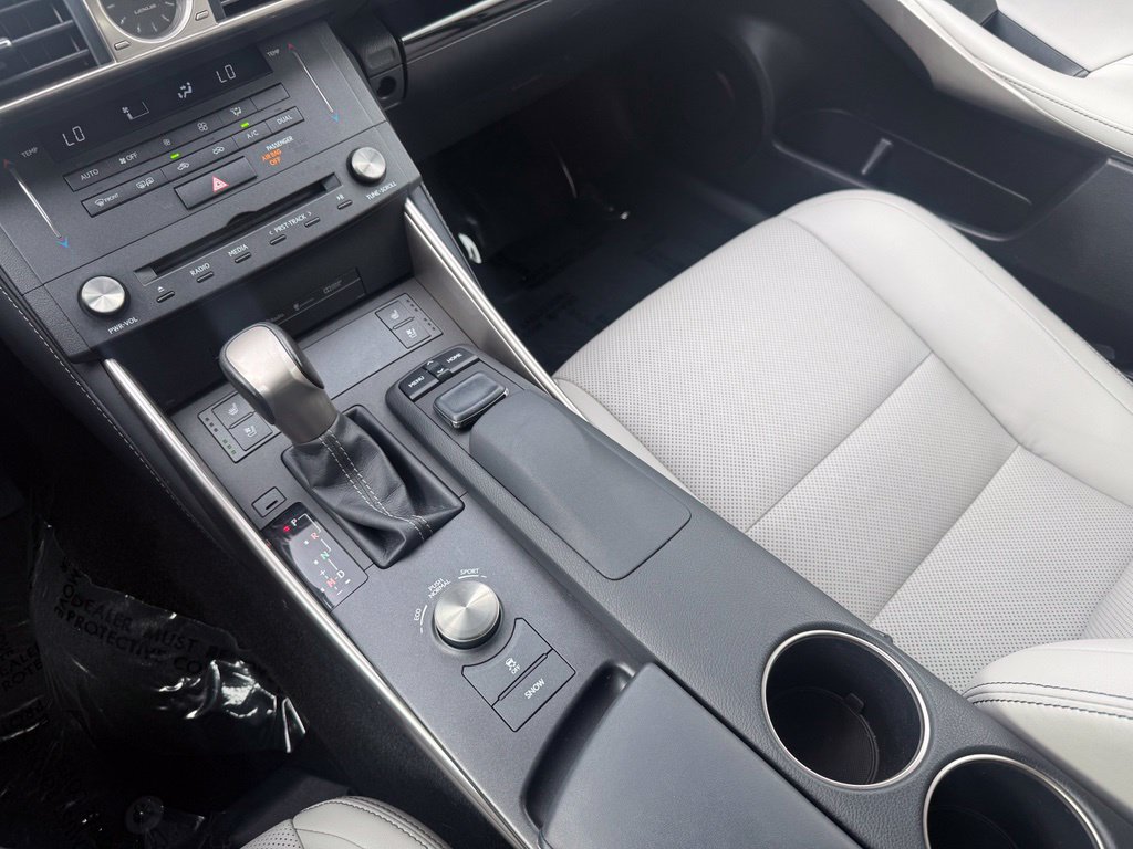 Used 2015 Lexus IS 250 AWD w/ Navigation System Package image 13