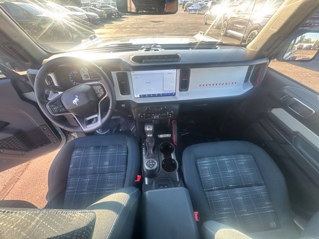 Used 2024 Ford Bronco Heritage Edition AWD/4WD image 13