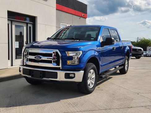 Used 2017 Ford F150 XLT AWD/4WD image 2