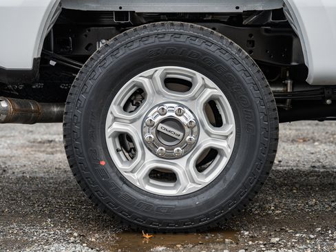 New 2026 Ford F250 XLT w/ FX4 Off-Road Package image 20