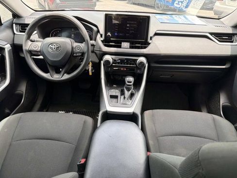 Used 2024 Toyota RAV4 LE FWD image 21