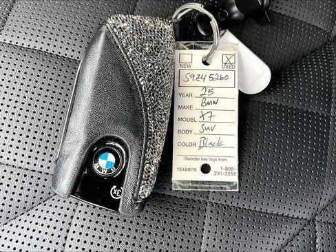 Used 2025 BMW X7 xDrive40i w/ M Sport Package AWD/4WD image 15