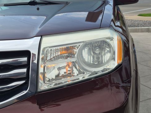Used 2012 Honda Pilot Touring image 12