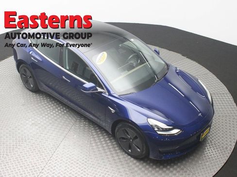 Used 2019 Tesla Model 3 Long Range AWD/4WD image 3