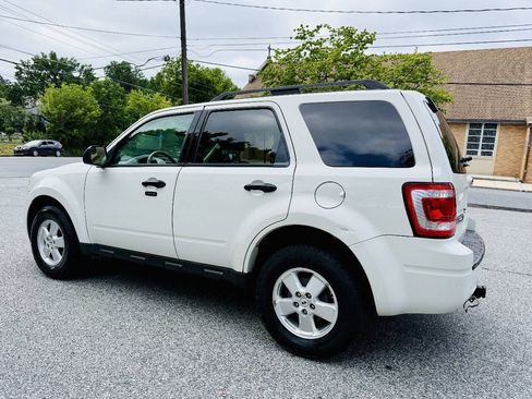 Used 2011 Ford Escape XLT w/ 201A Rapid Spec Order Code FWD image 6