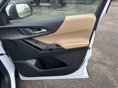 New 2026 Chevrolet Equinox ACTIV FWD image 34