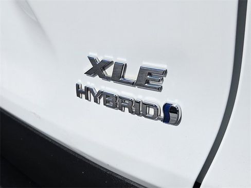 Used 2024 Toyota RAV4 XLE image 14
