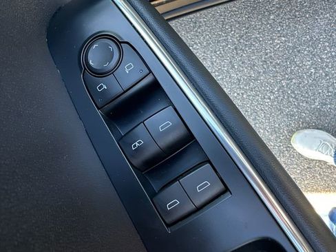 Used 2024 GMC Acadia Elevation w/ Black Edition image 26