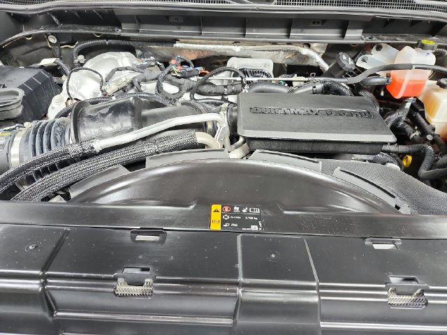 Used 2025 Chevrolet Silverado 2500 LT AWD/4WD image 18