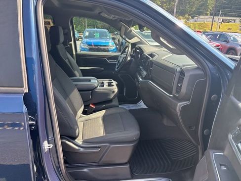 Used 2022 Chevrolet Silverado 1500 RST w/ Z71 Off-Road Package image 23