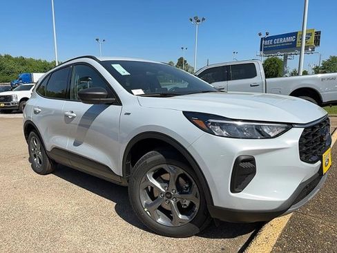 New 2025 Ford Escape ST-Line w/ Equipment Group 301A image 6