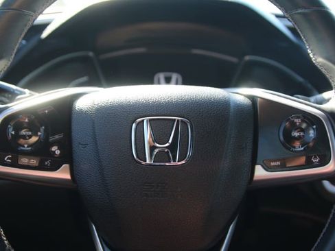Used 2020 Honda Civic Sport image 2