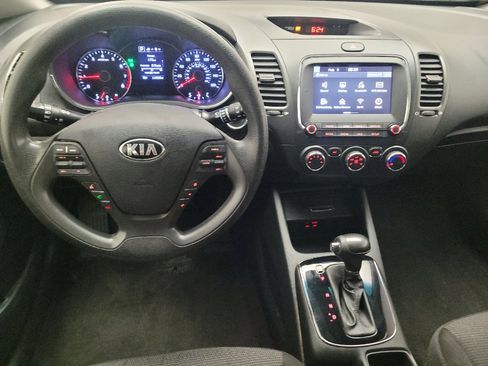 Used 2017 Kia Forte LX w/ Option Group 020 FWD image 22