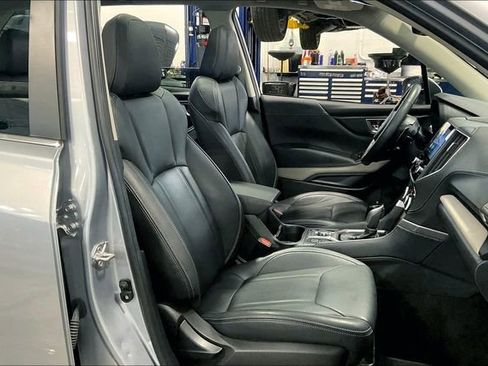 Used 2022 Subaru Forester Limited image 7