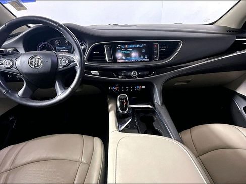 Used 2018 Buick Enclave Premium w/ Experience Buick Package image 11