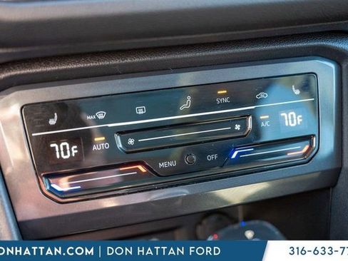 Used 2023 Volkswagen Tiguan SE image 10