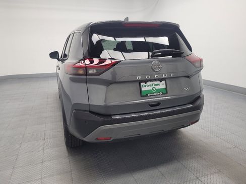 Used 2023 Nissan Rogue SV FWD image 6