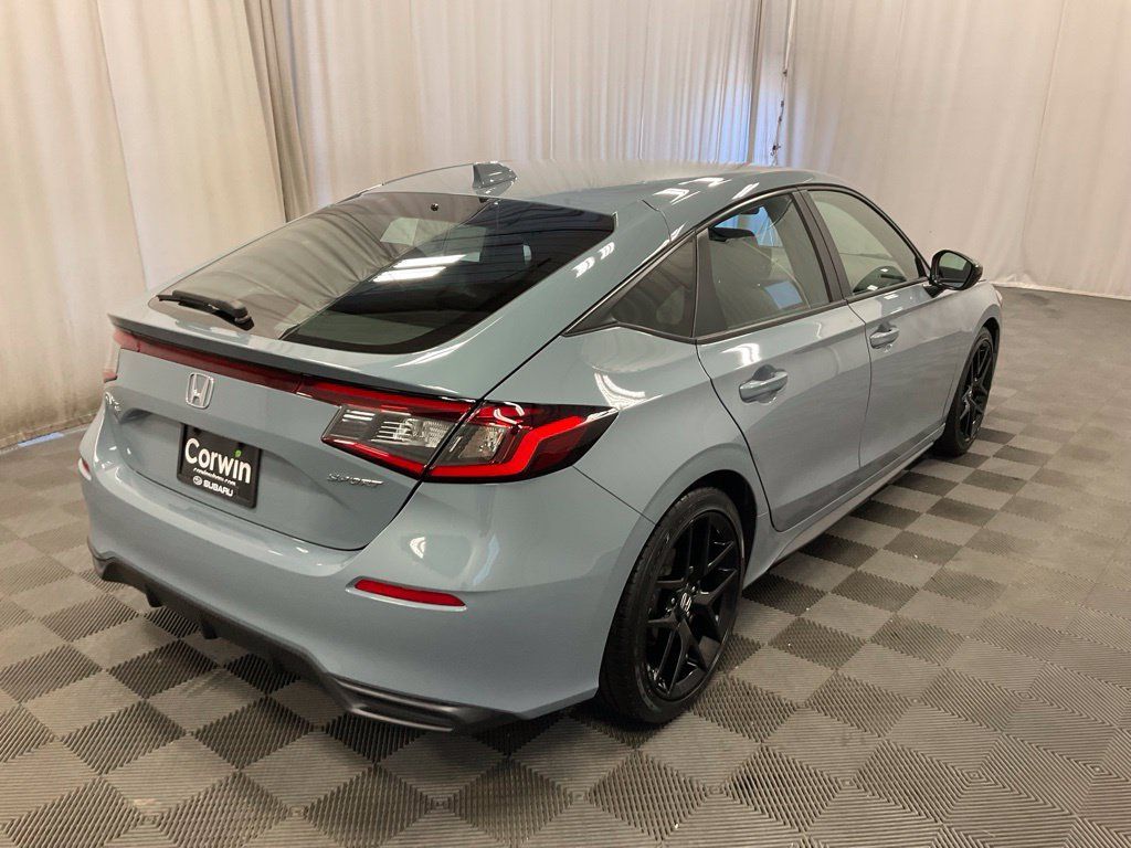 Used 2023 Honda Civic Sport image 13