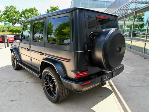 Used 2025 Mercedes-Benz G 550 image 7