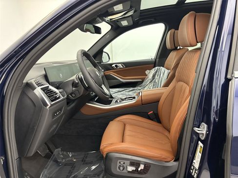 New 2026 BMW X5 xDrive40i AWD/4WD image 25