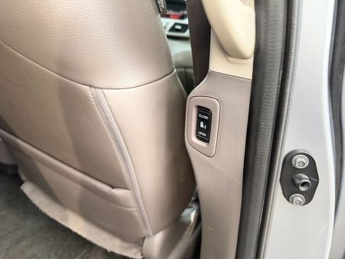 Used 2016 Honda Odyssey EX-L image 20