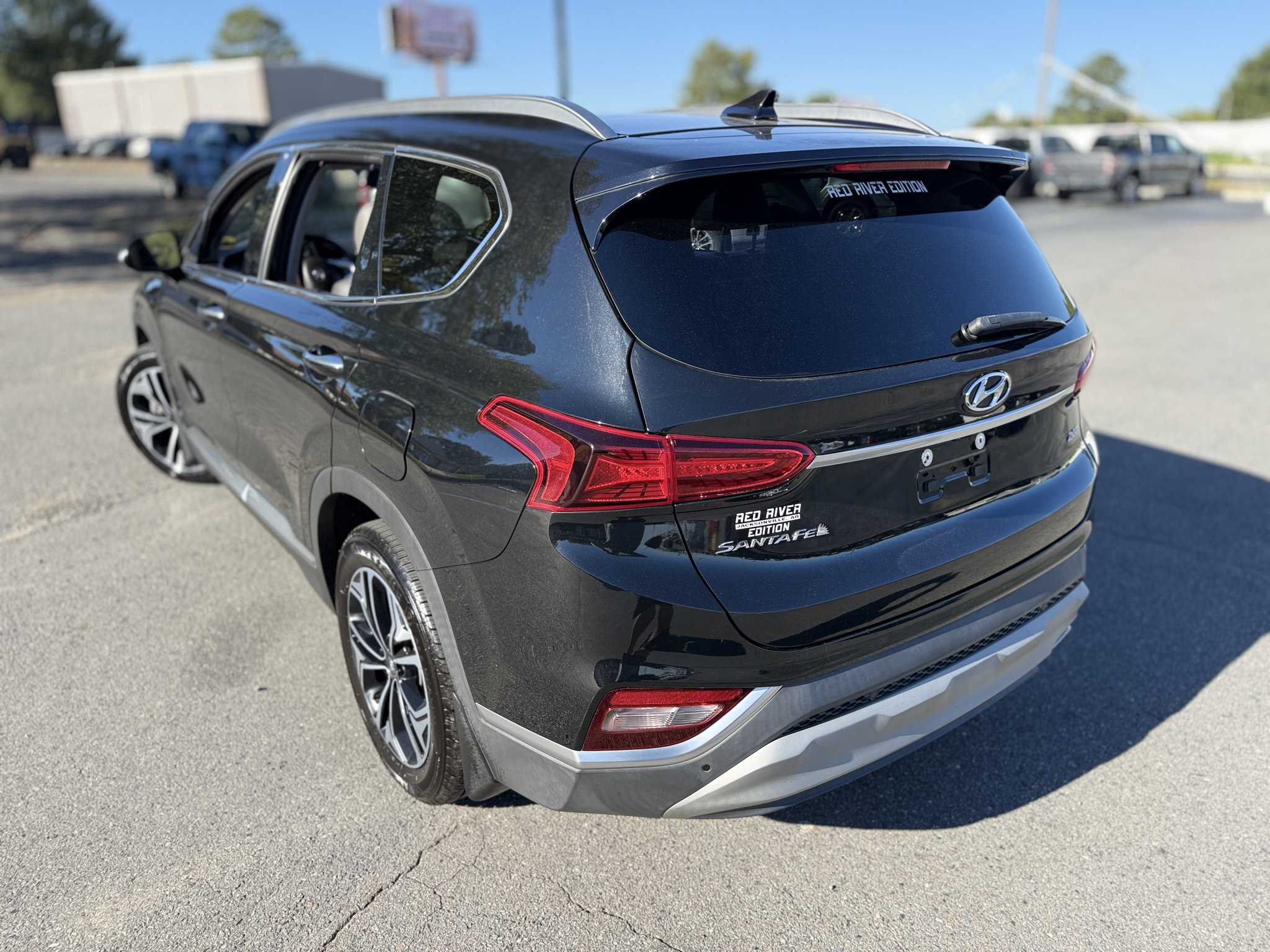 Used 2020 Hyundai Santa Fe SEL w/ Cargo Package FWD image 17