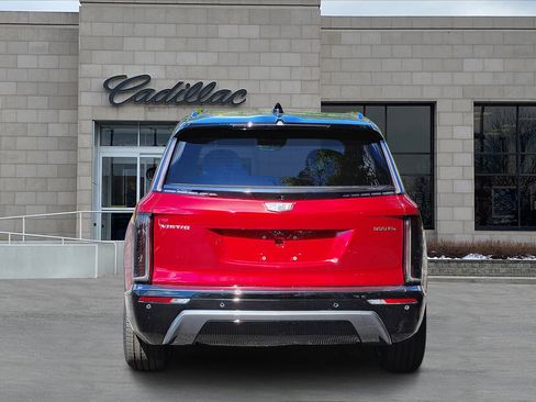 New 2026 Cadillac Vistiq Sport w/ LPO, Floor Liner Package image 6