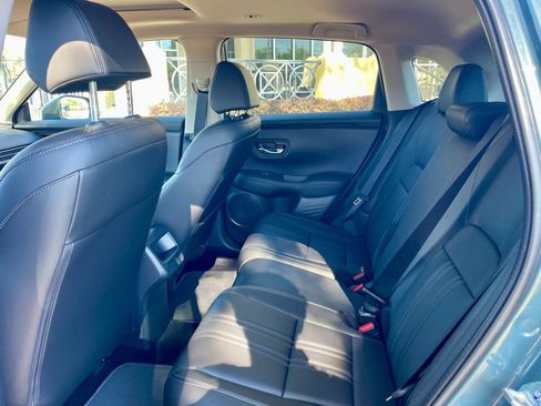 Used 2026 Honda HR-V EX-L image 9