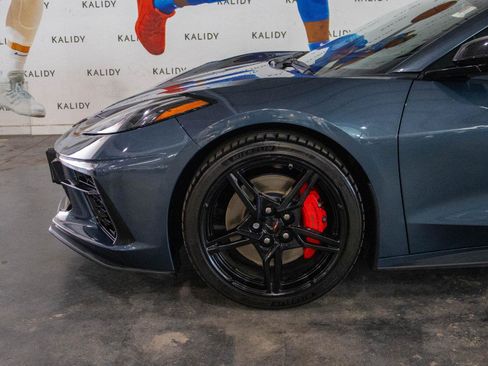 Used 2020 Chevrolet Corvette Stingray Preferred Cpe w/ 2LT Preferred Equipment Group RWD image 14