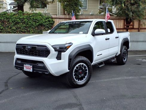 New 2026 Toyota Tacoma TRD Off-Road AWD/4WD image 1