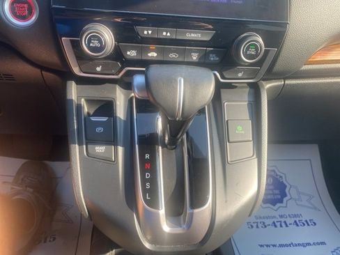 Used 2017 Honda CR-V Touring image 23