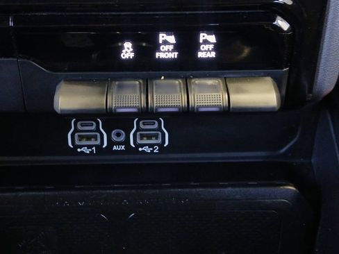Used 2025 RAM 1500 Rebel w/ Rebel Level 1 Equipment Group AWD/4WD image 10