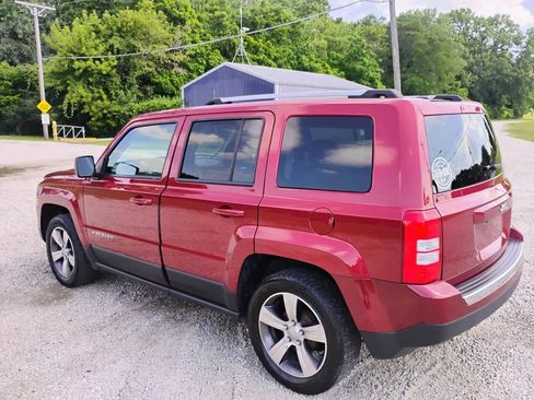 Used 2017 Jeep Patriot High Altitude image 4